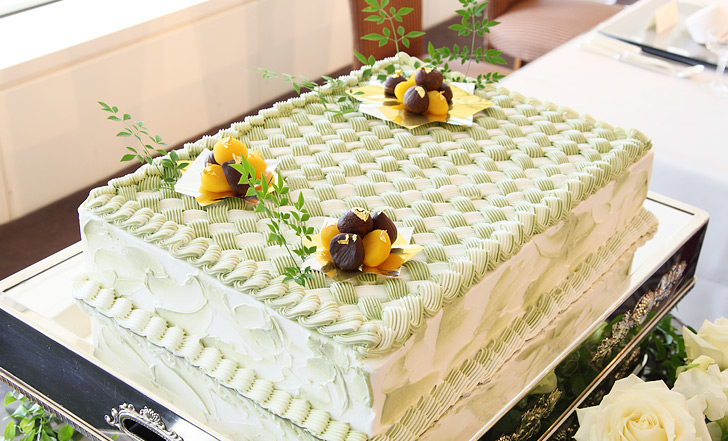ウェディングケーキ