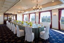 ご家族・ご親戚、ご友人中心のウェディングに「鳳凰の間」